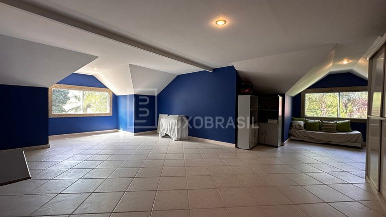 LB - RJ998 5-Bedroom House for Sale in the Exclusive Porto d