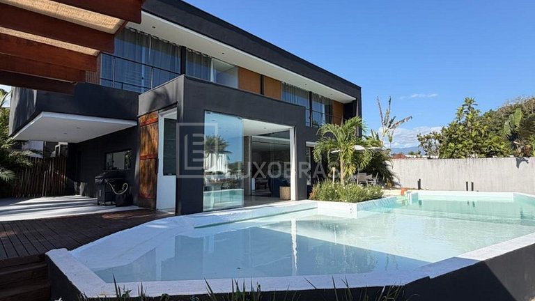 LUXOBRASIL AR23 Casa Canal Porto Bracuhy