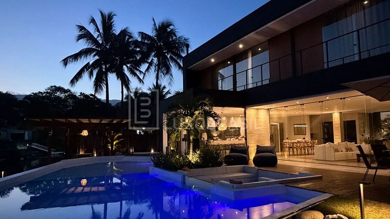 LUXOBRASIL AR23 Casa Canal Porto Bracuhy