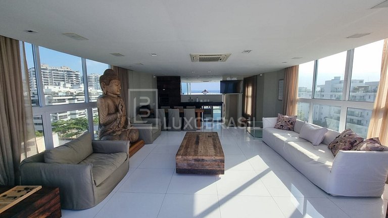 RJ1003 – Oceanfront Penthouse on Av. Lúcio Costa | Long-Term