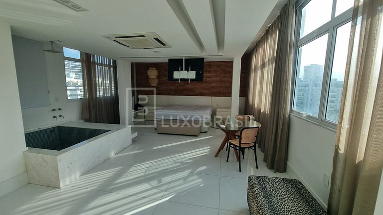 RJ1003 – Oceanfront Penthouse on Av. Lúcio Costa | Long-Term