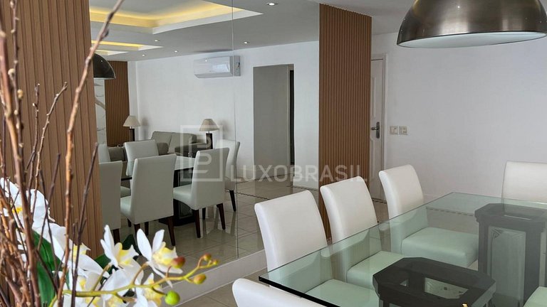 LB – RJ128 Seasonal Rental in Copacabana: Apartment with 4 S