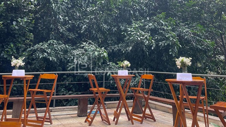 Casa em São Conrado com 4 quartos para locação de temporada