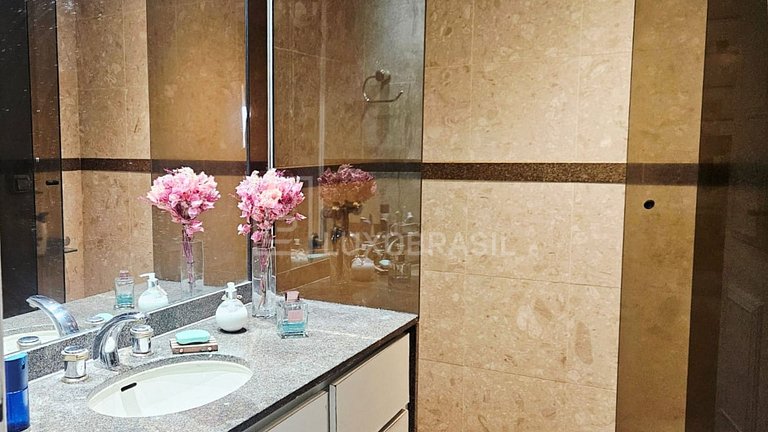 LB - RJ140 Apartamento Dúplex de 4 Dormitorios con Piscina P