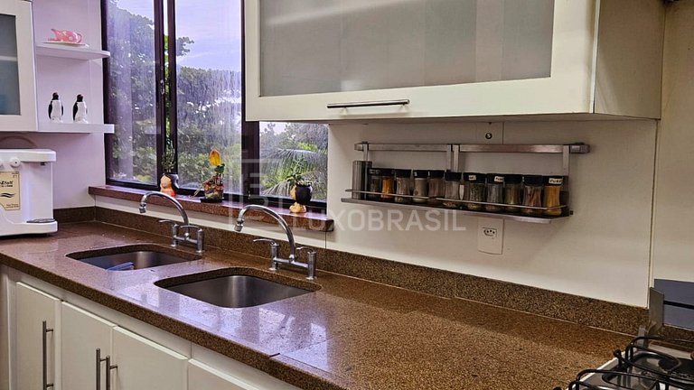 LB - RJ140 4-Bedroom Duplex Apartment with Private Pool – Ba