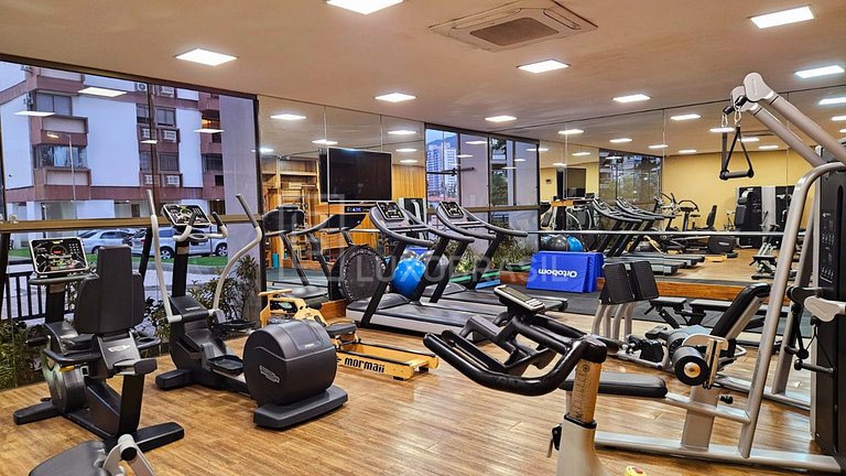 LB - RJ140 Apartamento Dúplex de 4 Dormitorios con Piscina P