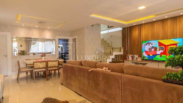 LB - RJ1004 5-Suite House in Riviera del Sol Condominium – R