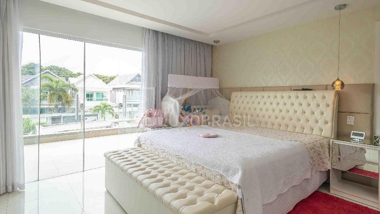 Casa 5 Suítes no Condomínio Riviera del Sol – Recreio