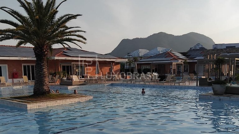 Casa 5 Suítes no Condomínio Riviera del Sol – Recreio