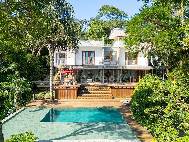 LB - RJ141 Casa Mata Carioca – Exclusivity and Nature in São