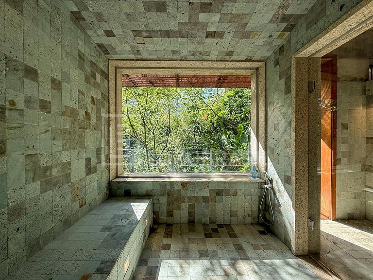 LB - RJ141 Casa Mata Carioca – Exclusivity and Nature in São