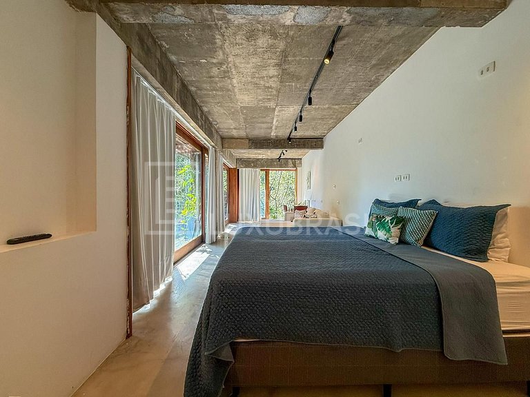 LB - RJ141 Casa Mata Carioca – Exclusividad y Naturaleza en