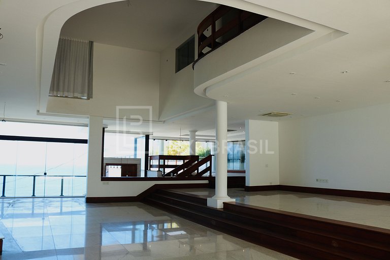 LUXOBRASIL #RJ80 Casa Moderna en Joá con Vista al Mar es el