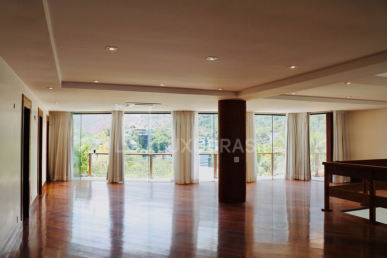 Casa de Luxo com Vista 360º na Joatinga | LUXOBRASIL