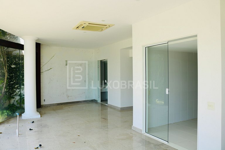 LUXOBRASIL #RJ80 Casa Moderna en Joá con Vista al Mar es el