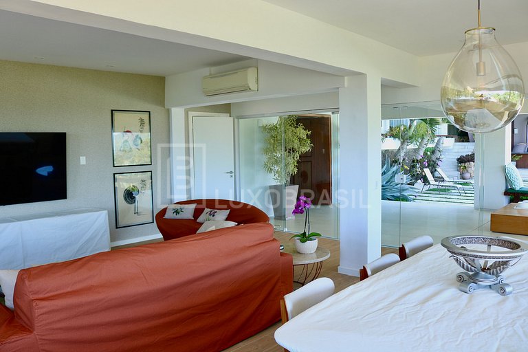 LB - RJ712 5-Bedroom House with Sea View for Sale, São Conra