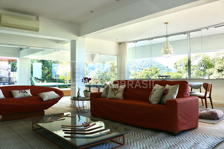 LB - RJ712 Casa de 5 Habitaciones en São Conrado con Vista a