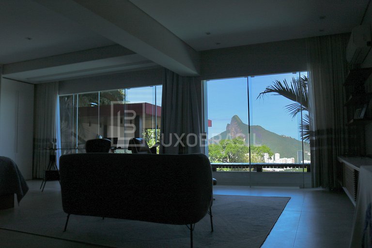 LB - RJ712 São Conrado Mansion 5-Bedroom House with Sea View