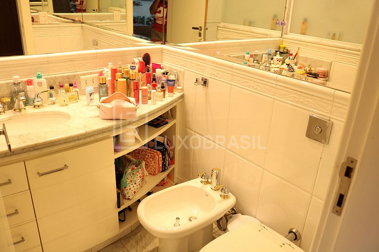 LB - RJ712 São Conrado Mansion 5-Bedroom House with Sea View