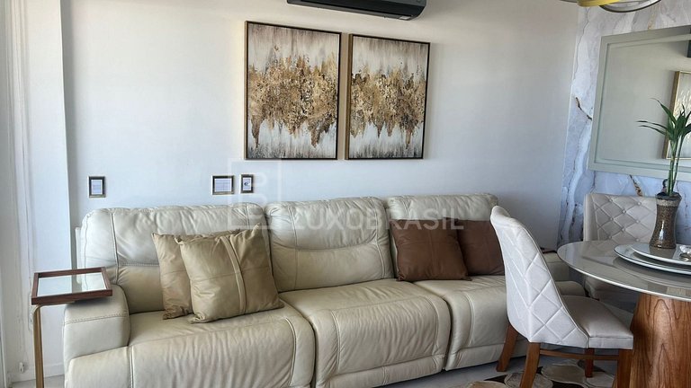 Apartamento Frontal Mar 2 Suítes – Recreio dos Bandeirantes