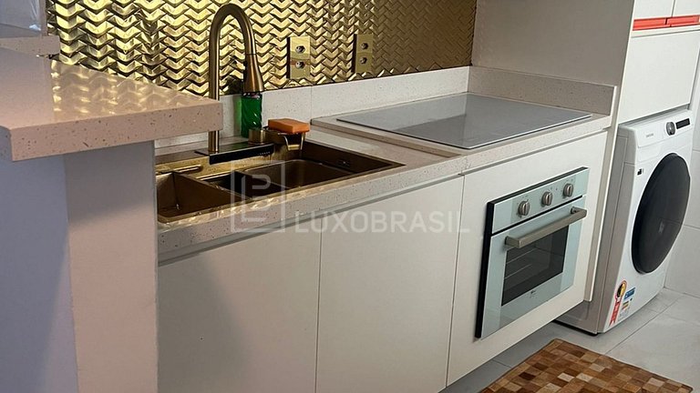 Apartamento Frontal Mar 2 Suítes – Recreio dos Bandeirantes