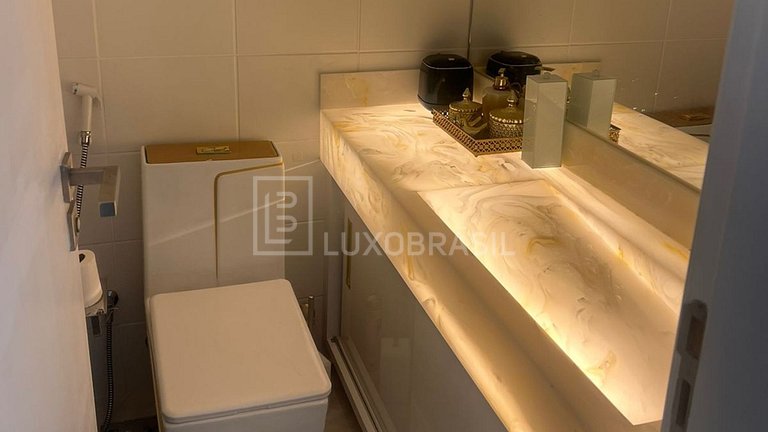 RJ1008 – Oceanfront Apartment with 2 Suites for Sale – Recre