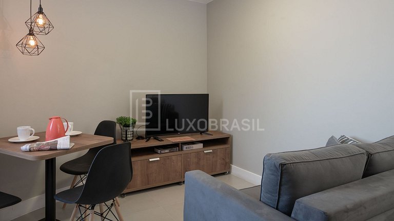 LB – RJ1006 Lofts Creative Building in Santo Cristo – High-Y