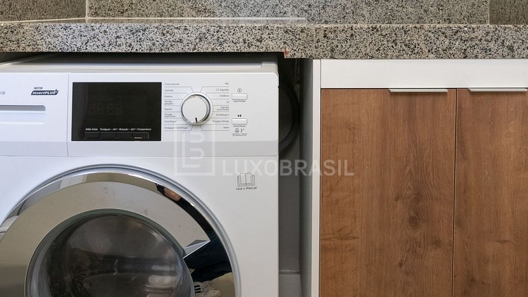 LB – RJ1006 Lofts Edificio Creativo en Santo Cristo – Invers