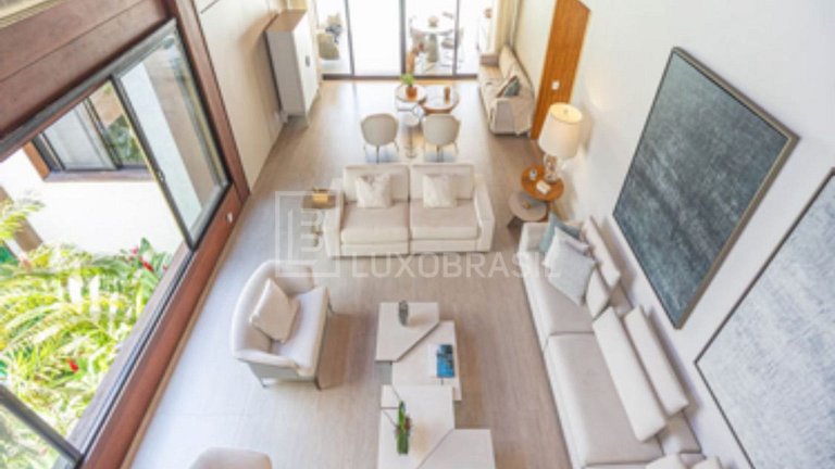 Mansão Casa Kobe à Venda | Luxo na Barra com 7 Suítes