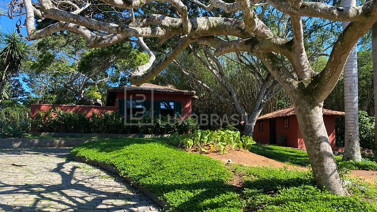 Casa luxuosa em Manguinhos | 5 Quartos | Exclusiva