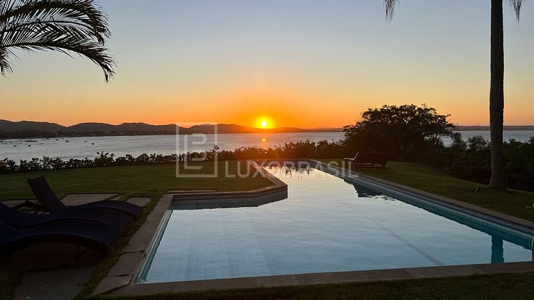 BZ60 – Casa de 5 Habitaciones – Manguinhos, Búzios – Alquile