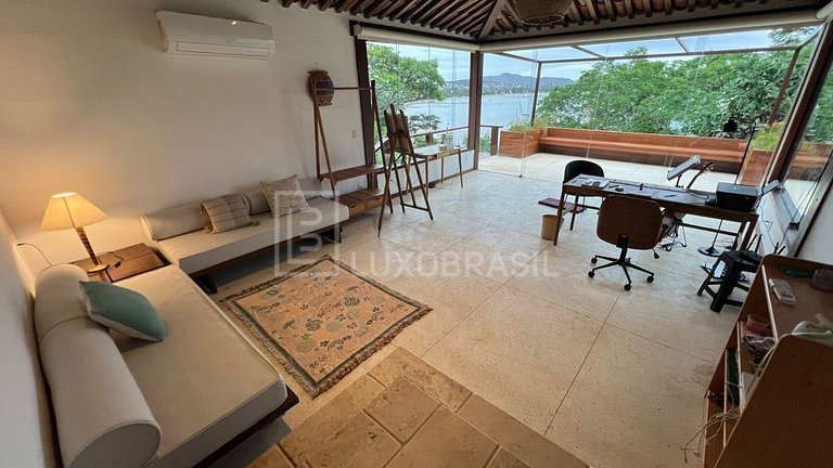 Casa luxuosa em Manguinhos | 5 Quartos | Exclusiva