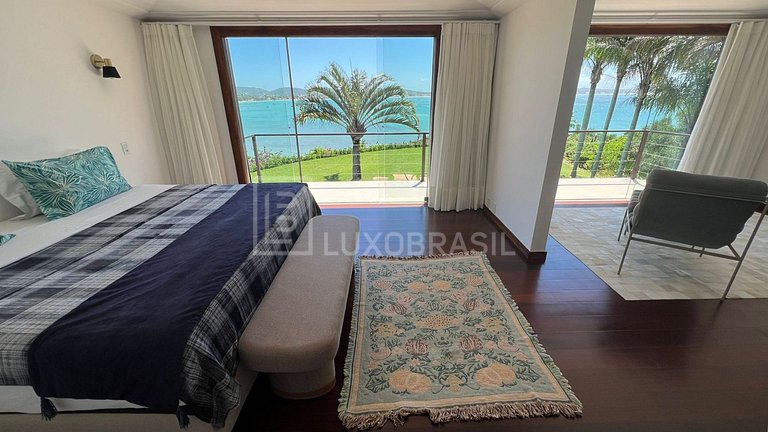 BZ60 – Casa de 5 Habitaciones – Manguinhos, Búzios – Alquile