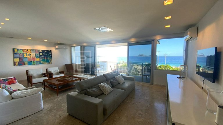 LB - RJ942 Oceanfront Apartment on Vieira Souto For Sale – I