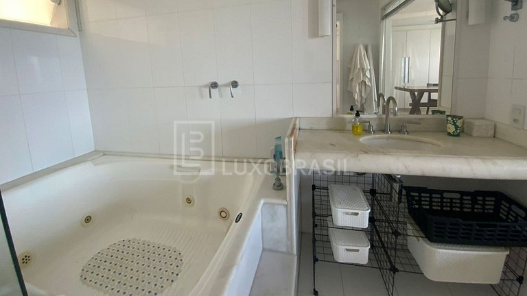 Apartamento Frontal Mar à Venda na Vieira Souto – Ipanema