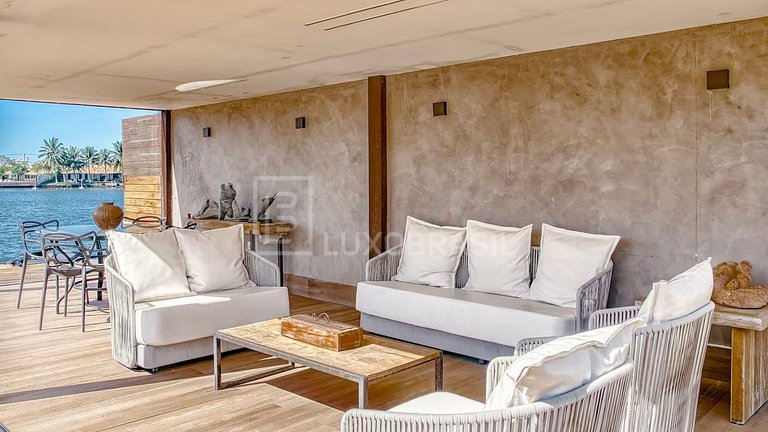 LB - CF03 Mansion with 6 Suites in Moringa Condominium | Vac