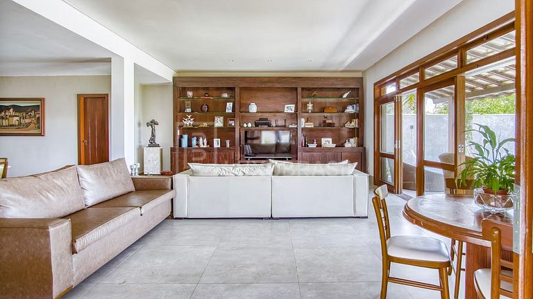 LB - CF03 Mansion with 6 Suites in Moringa Condominium | Vac