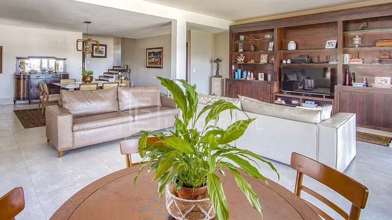 LB - CF03 Mansión con 6 Suites en el Condominio Moringa | Al