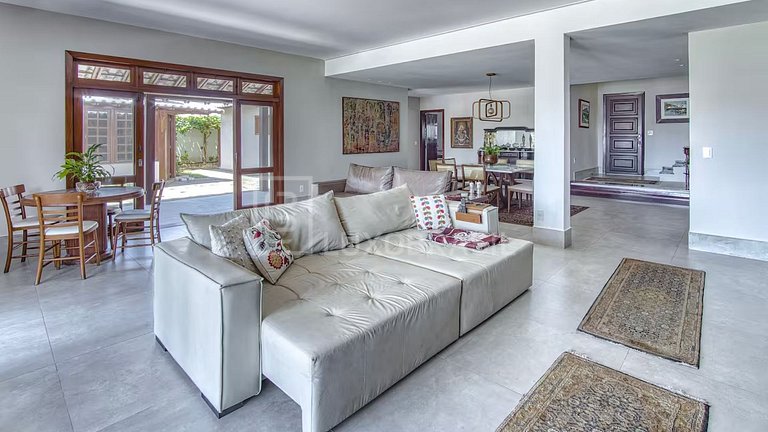 LB - CF03 Mansion with 6 Suites in Moringa Condominium | Vac