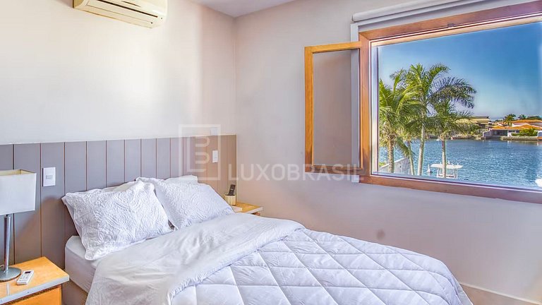 LB - CF03 Mansión con 6 Suites en el Condominio Moringa | Al