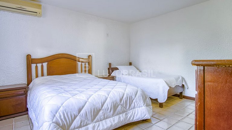 LB - CF03 Mansión con 6 Suites en el Condominio Moringa | Al