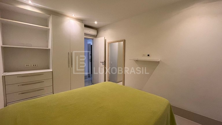 Apartamento 1 Quarto Barra Beach com Vista Lateral Mar