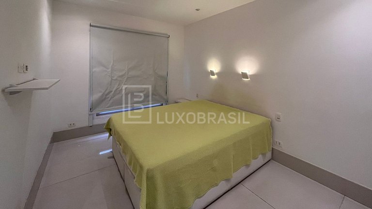 Apartamento 1 Quarto Barra Beach com Vista Lateral Mar