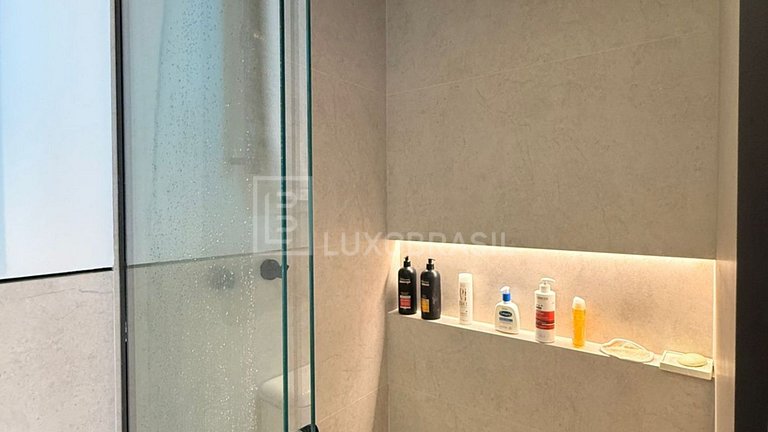 Cobertura 2 Suítes no Lake Front – Lagoa | Temporada