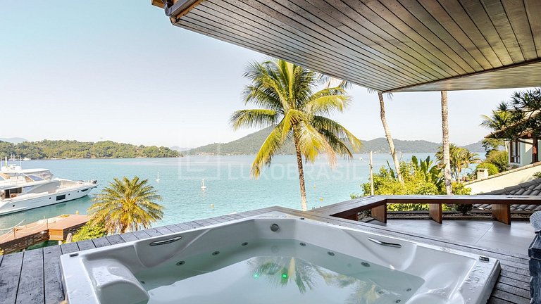 Mansão Beira-Mar em Angra dos Reis – 6 Suítes | Temporada