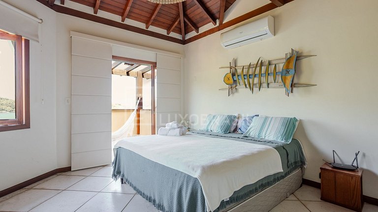 LB - AR38 Mansión Frente al Mar en Vila Velha | Alquiler de