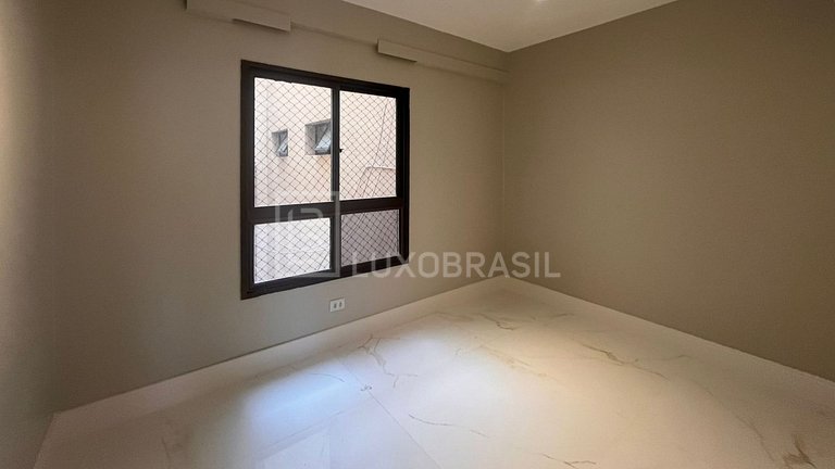 LB - RJ919 | Apartamento de 2 Dormitorios en Barra da Tijuca