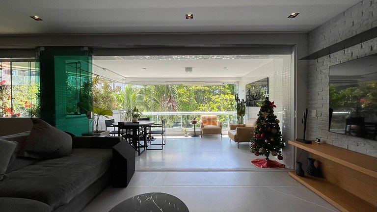 Apartamento 3 Quartos à Venda na Barra – 139 m²