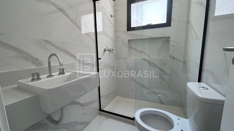 LB - RJ958 Cobertura en Venta en el Residencial OIA – Barra