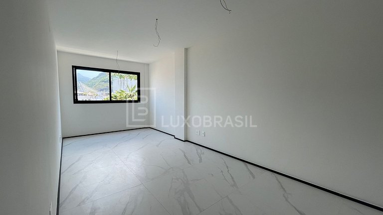 LB - RJ958 Cobertura en Venta en el Residencial OIA – Barra